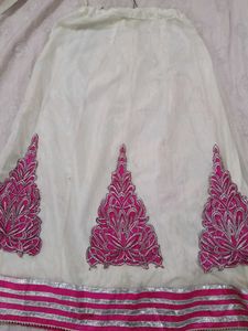 Lahenga And Dupatta Without Blouse