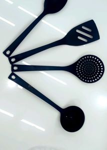 Black Kitchen Utensil Set. Grab It Fast