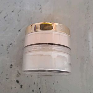 Myglamm 2in1 Shimmer And Fixing Powder