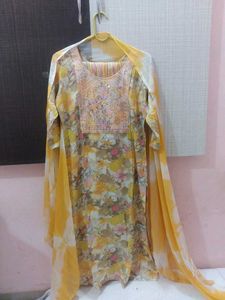 beautiful top bottom and duppata