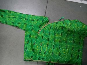 Blouse With Full Sleeves And Knot