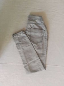Mid Waist Jeans (Light Grey)