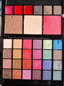 Malian Makeup Palette