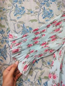 Teal Floral Blouson Top💚