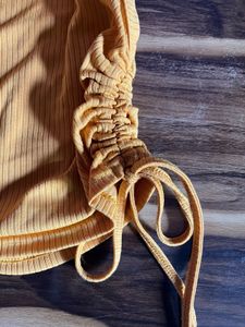 Trendy Mustard Crop Tank Top🍂