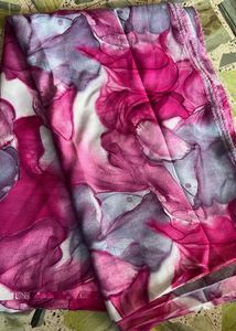 5 mtr Beautiful abstract crepe fabric
