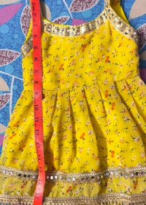 Yellow Floral Mirror Trim Suit Set