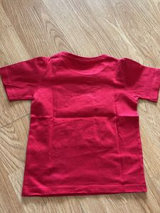 Kids T-shirt With Sequence