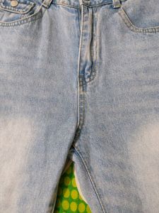 Straight Jeans