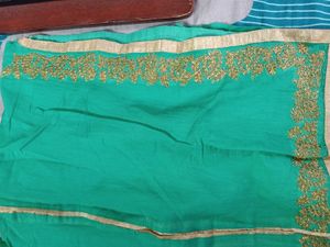 Showstopper Golden Green Kurti