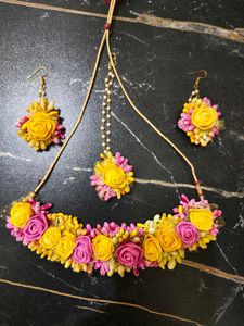 Beautiful Flower Jewellery