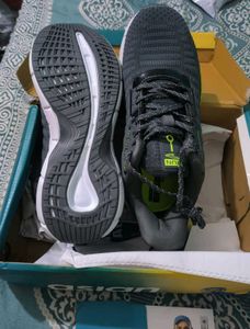 Mens used shoe