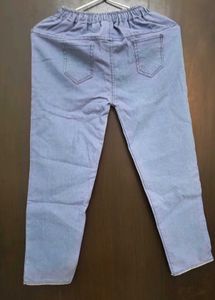 Cute Bear Applique Jeans 👖