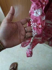Heavy Embroidery Neck Magenta Kurta