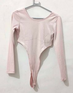 h&amp;m Ribbed Bodysuit Top