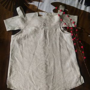 mango brand top