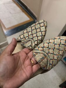 Embroidered Slip-On Shoes