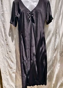 11.27.4 SEXY LONG GOWN