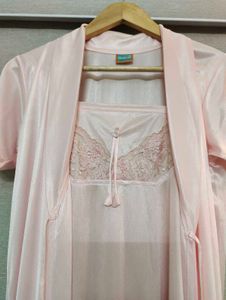 Vintage Baby Pink Nightgown💕