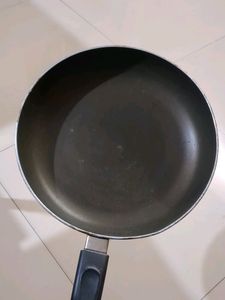 Cooking Pans (Set Of 4) + 2 FREE Idly Plates