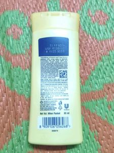 Vaseline Deep Moisture Lotion