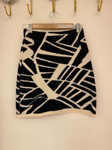 Very Beautiful, Stretchy Skirt
