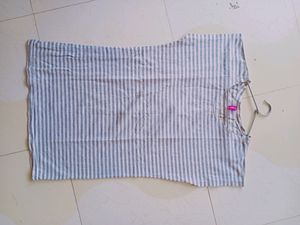 White And Gray line Tshirt
