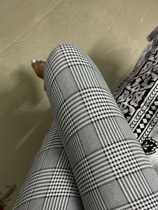 Checked Slim fit formal trousers | Rio | size S