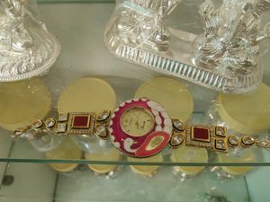 Sale For Kundan Watch