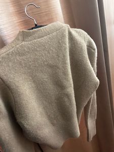 Cute Cropped Cardigan sweater