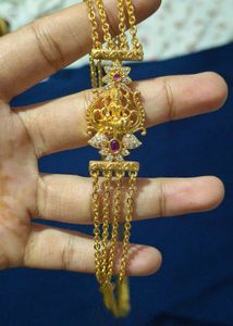 Elegant Gold-Tone Necklace