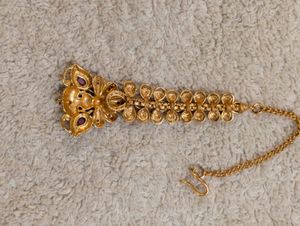 Lakshmi Ruby Maangtikka