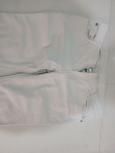 Women&#39;s Jeans