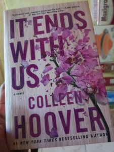 It Ends With Us - Colleen Hoover