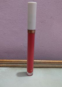 myglamm LIT liquid Matte Pink Colour Lipstick
