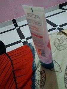 Himalaya Natural Glow Face Wash