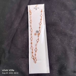 Elegant Rose Gold Necklace
