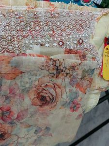 Elegant Embroidered  Kurti Set With Dupatta