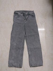Trendy Gray Denim Jeans