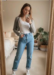 Cropped Gray Knit Shrug