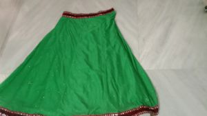 Long Lehenga, Lon Skirt