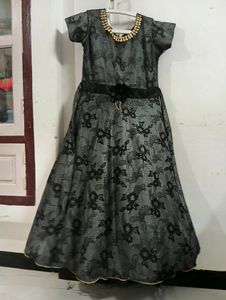 Festival Special:Attractive Glittered Woman Gown