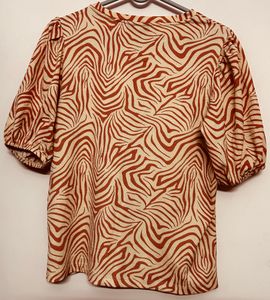 Round-neck Top For Women