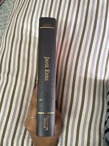 Jane Eyre - Charlotte Bronte (Pink Edition)