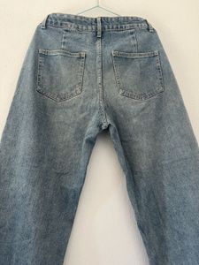 Trendy Straight Jeans