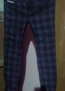 Stylist Girl Checker Plaid Pants