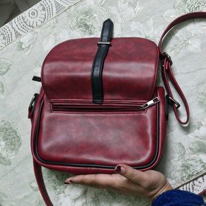 Leather Sling Bag🤩