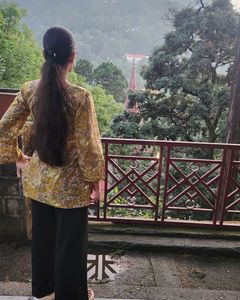 Floral Print Tunic Top