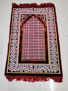 New Prayer Rug (Janamaz)