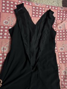 Elegant Black Sleeveless Jumpsuit